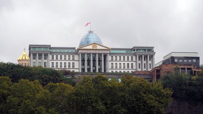 Президентский дворец в Тбилиси. Архивное фото Президентский дворец в Тбилиси. Архивное фото