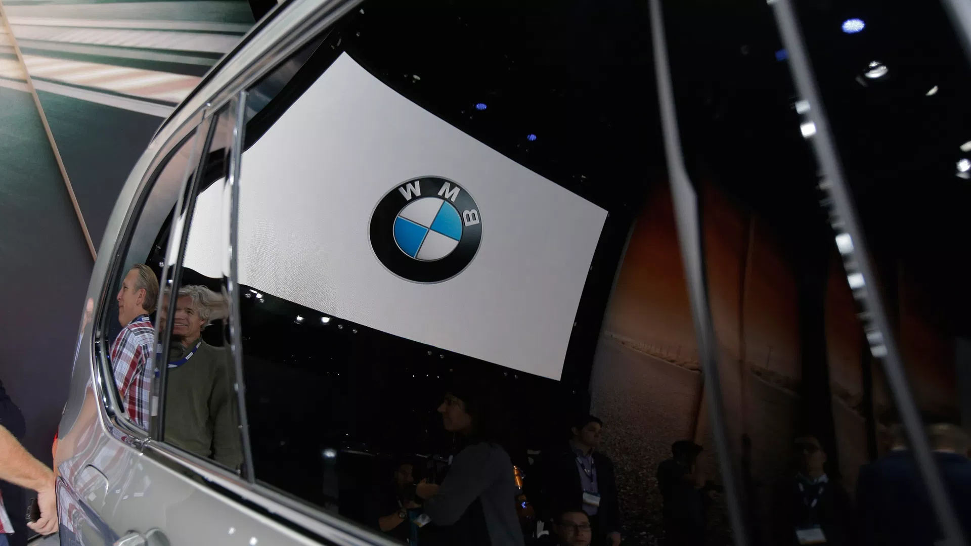 BMW стимулирует добровольное увольнение тысяч сотрудников