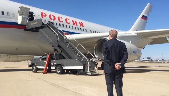 Посол России в США проводил коллег и членов их семей, которые покинули США по решению американской стороны. 31 марта 2018 Посол России в США проводил коллег и членов их семей, которые покинули США по решению американской стороны. 31 марта 2018