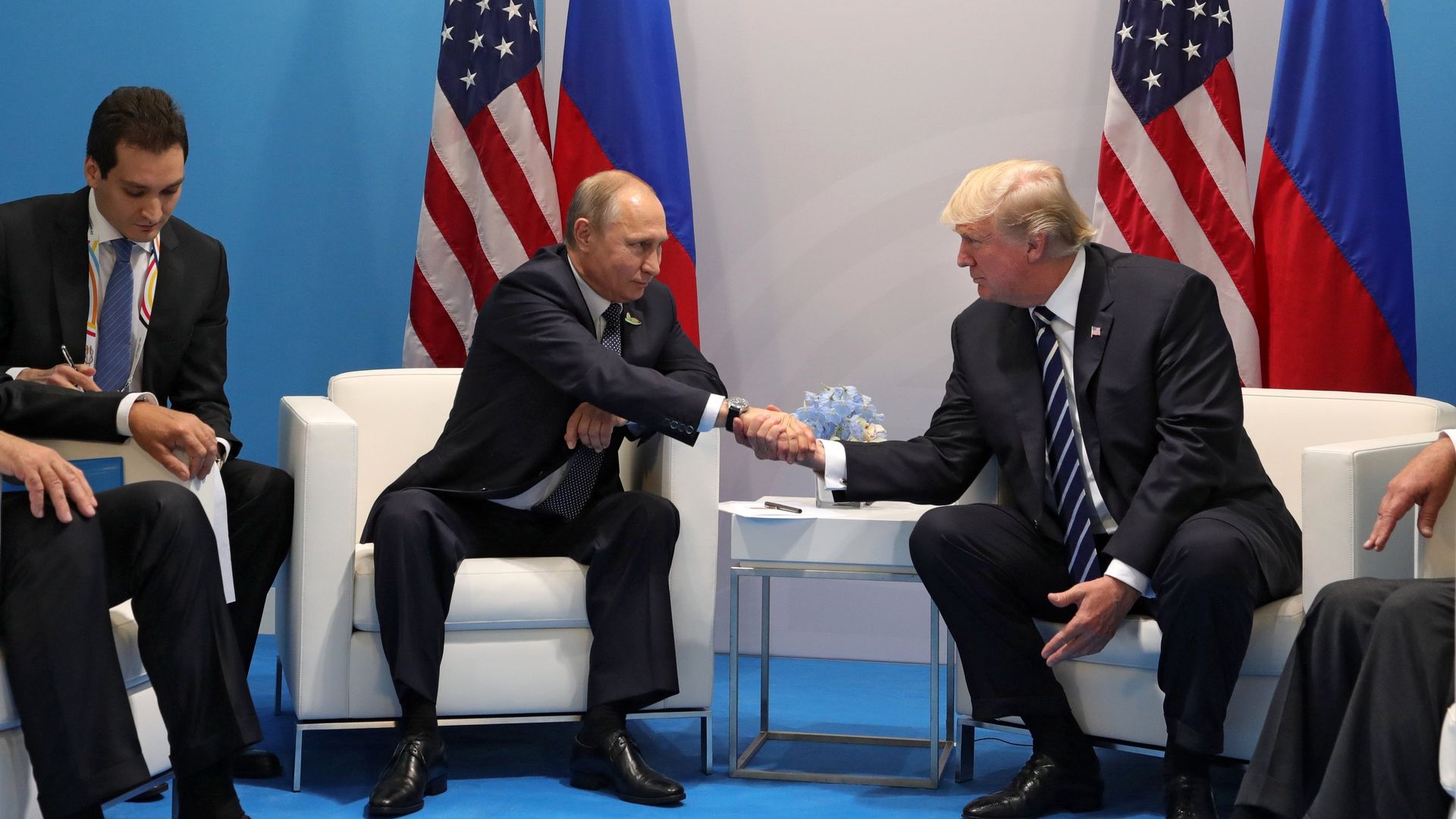 Владимир Путин и Дональд Трамп во время встречи Владимир Путин и Дональд Трамп во время встречи - РИА Новости, 1920, 12.08.2025