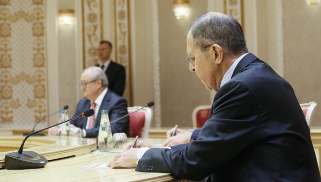 Министр иностранных дел РФ Сергей Лавров на заседании СМИД СНГ. 6 апреля 2018 Министр иностранных дел РФ Сергей Лавров на заседании СМИД СНГ. 6 апреля 2018