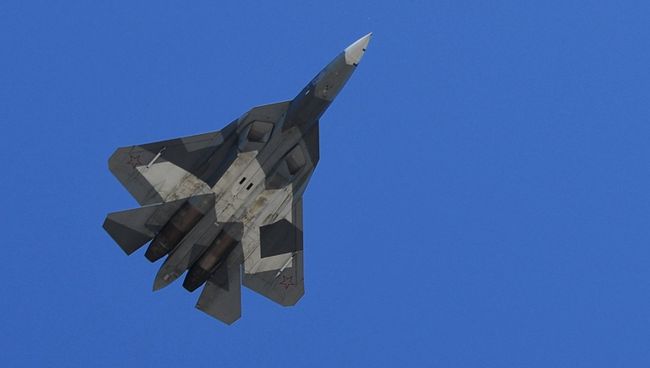 Многофункциональный истребитель Су-57. Архивное фото