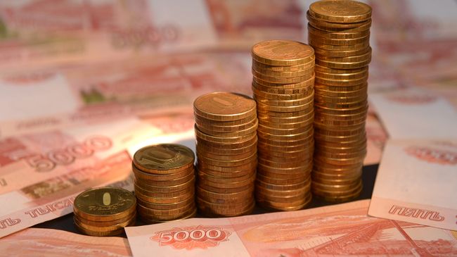 Денежные купюры и монеты России Денежные купюры и монеты России