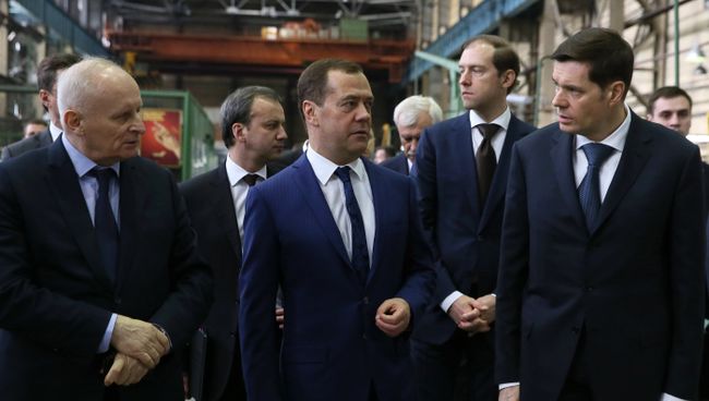 Рабочая поездка премьер-министра РФ Д. Медведева в Санкт-Петербург Рабочая поездка премьер-министра РФ Д. Медведева в Санкт-Петербург