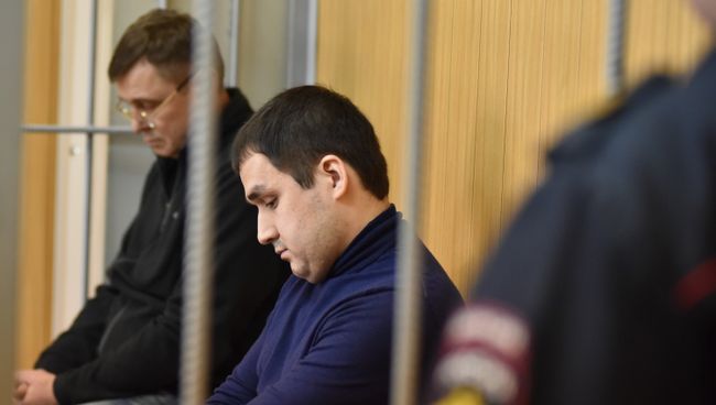 Рассмотрение Тверским судом ходатайств о продлении ареста двум фигурантам дела о контрабанде кокаина. 12 апреля 2018 Рассмотрение Тверским судом ходатайств о продлении ареста двум фигурантам дела о контрабанде кокаина. 12 апреля 2018