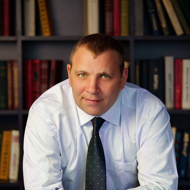 Редактор издания Правовой контроль Украины Денис Садоха