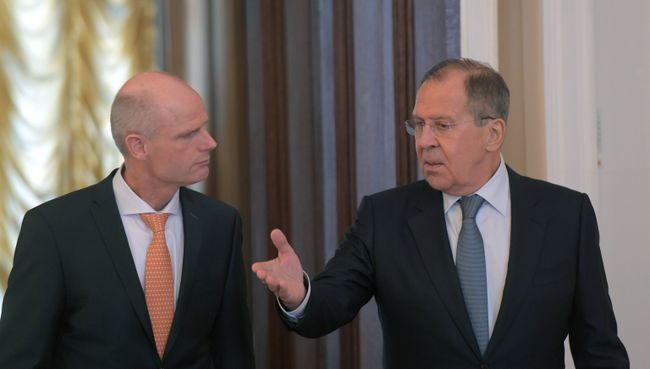 министр иностранных дел Нидерландов Стеф Блок и Министр иностранных дел РФ Сергей Лавров во время встречи в Москве. 13 апреля 2018 министр иностранных дел Нидерландов Стеф Блок и Министр иностранных дел РФ Сергей Лавров во время встречи в Москве. 13 апреля 2018