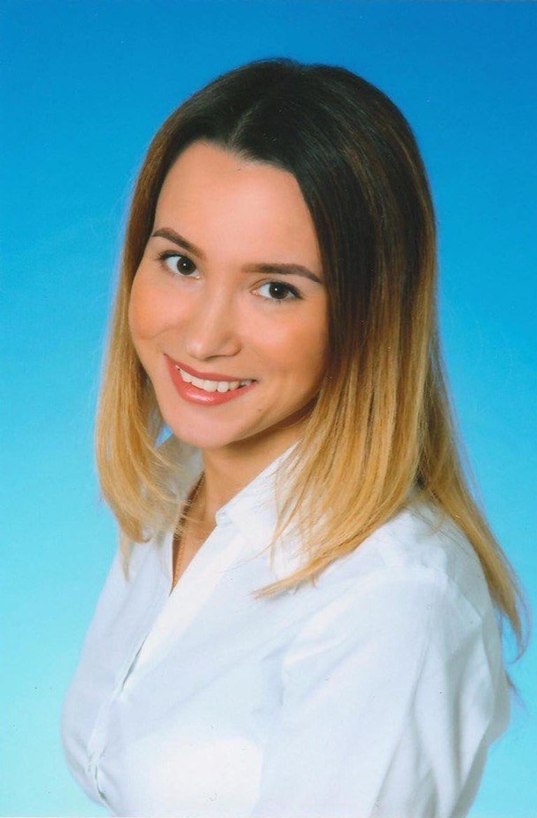 Учитель школы №1 Стерлитамака Екатерина Першина Учитель школы №1 Стерлитамака Екатерина Першина