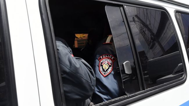 Сотрудники полиции в Ереване Сотрудники полиции в Ереване
