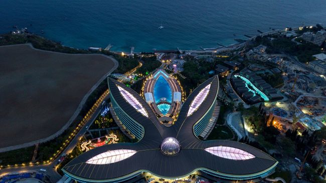 Пятизвездочный отель Mriya Resort & Spa в Ялте Пятизвездочный отель Mriya Resort & Spa в Ялте
