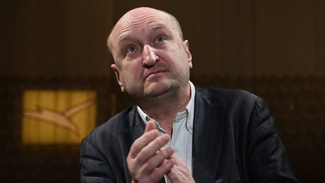 Представление нового художественного руководителя Сергея Женовача труппе МХТ им. А. П. Чехова Представление нового художественного руководителя Сергея Женовача труппе МХТ им. А. П. Чехова