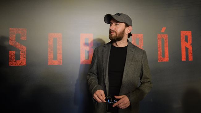 Режиссер, актер Константин Хабенский на премьере своего фильма Собибор в Варшаве. Архивное фото Режиссер, актер Константин Хабенский на премьере своего фильма Собибор в Варшаве. Архивное фото