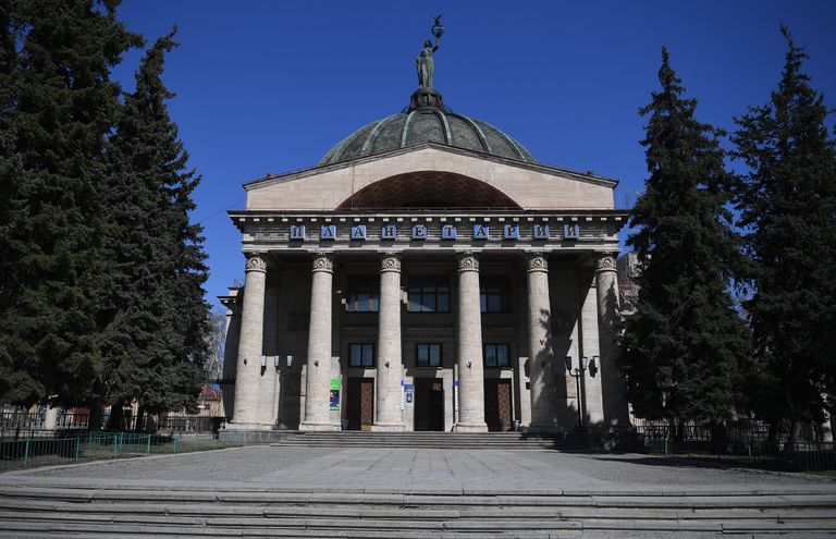 Здание планетария в Волгограде Здание планетария в Волгограде