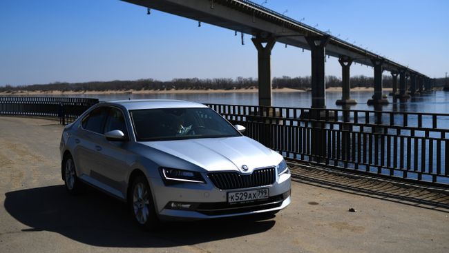 Автомобиль. Архивное фото Автомобиль. Архивное фото