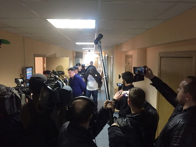Суд над членами банды, которая нападала в аэропортах на перевозчиков денег Суд над членами банды, которая нападала в аэропортах на перевозчиков денег