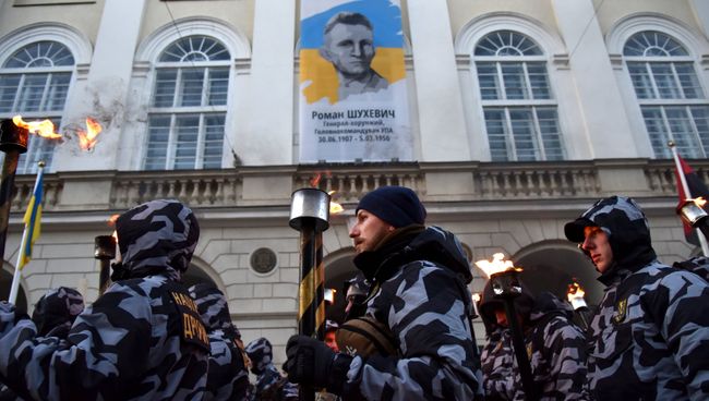 Марш националистов во Львове Марш националистов во Львове