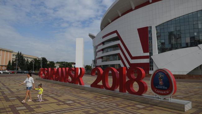 Инсталляция с символикой чемпионата мира по футболу-2018 Инсталляция с символикой чемпионата мира по футболу-2018