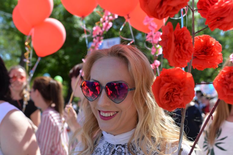Участница первомайской демонстрации в Симферополе. 1 мая 2018 Участница первомайской демонстрации в Симферополе. 1 мая 2018