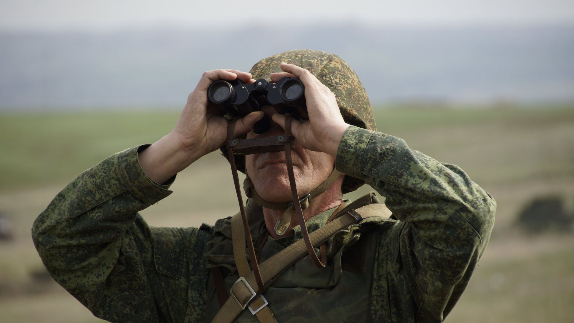 Военнослужащий Народной милиции ЛНР Военнослужащий Народной милиции ЛНР - РИА Новости, 1920, 26.05.2021