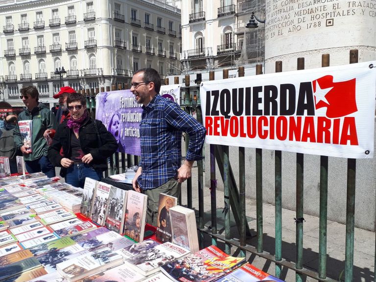 Участники митинга, посвященного Международному дню трудящихся в Мадриде. 1 мая 2018 Участники митинга, посвященного Международному дню трудящихся в Мадриде. 1 мая 2018