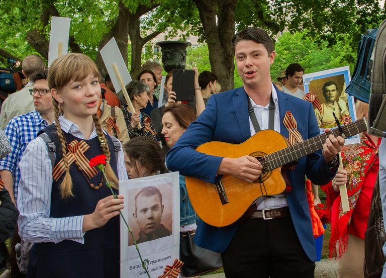 Участники акции Бессмертный полк в Вашингтоне. 5 мая 2018 Участники акции Бессмертный полк в Вашингтоне. 5 мая 2018