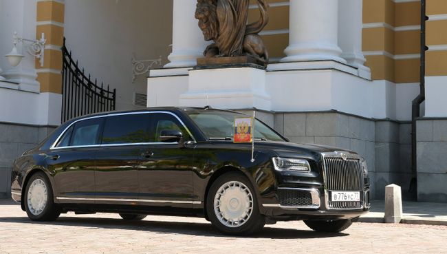 Автомобиль Aurus кортежа президента РФ. 7 мая 2018 Автомобиль Aurus кортежа президента РФ. 7 мая 2018