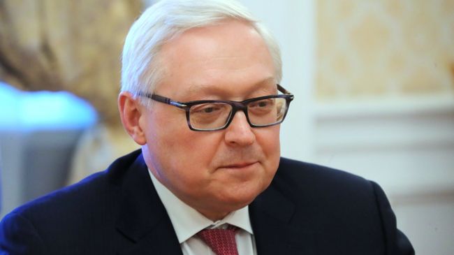 Заместитель Министра иностранных дел РФ Сергей Рябков во время подписания Меморандума по вопросам консультационного взаимодействия между МИД России и Никарагуа. 8 мая 2018 Заместитель Министра иностранных дел РФ Сергей Рябков во время подписания Меморандума по вопросам консультационного взаимодействия между МИД России и Никарагуа. 8 мая 2018