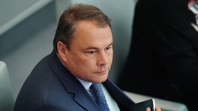 Заместитель председателя Государственной Думы РФ Петр Толстой. Архивное фото