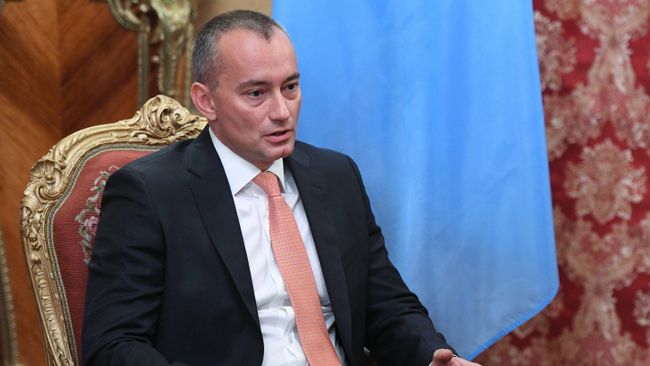 Николай Младенов