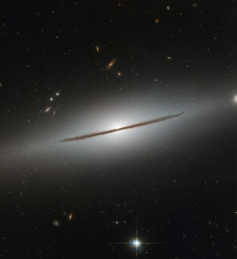 Галактика NGC 1032, расположенная в созвездии Кита Галактика NGC 1032, расположенная в созвездии Кита