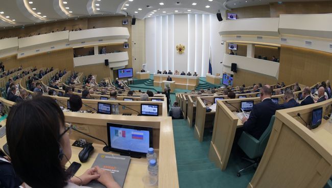 Заседание Совета Федерации РФ. Архивное фото