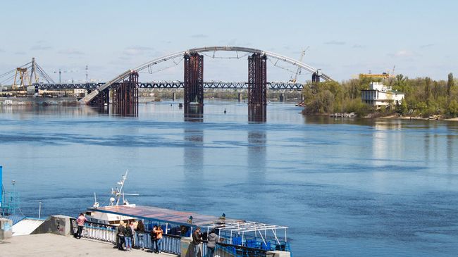 Подольский мостовой переход в Киеве Подольский мостовой переход в Киеве