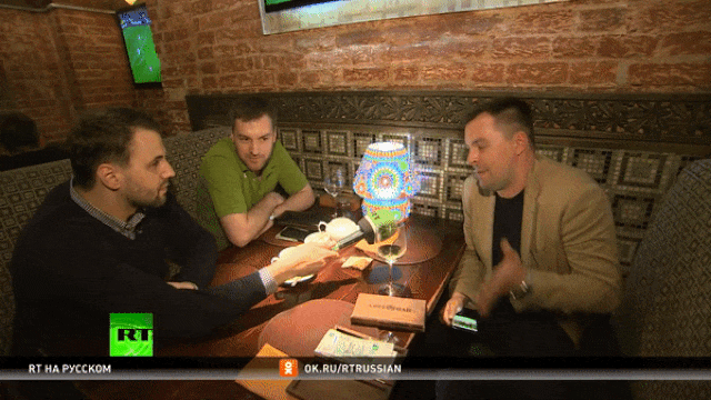 RT с болельщиками gif RT с болельщиками gif