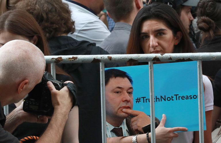Акция у здания посольства Украины в Москве в поддержку журналиста Кирилла Вышинского. 18 мая 2018 Акция у здания посольства Украины в Москве в поддержку журналиста Кирилла Вышинского. 18 мая 2018