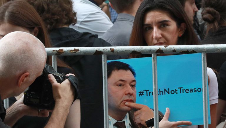 Акция у здания посольства Украины в Москве в поддержку журналиста Кирилла Вышинского. 18 мая 2018 Акция у здания посольства Украины в Москве в поддержку журналиста Кирилла Вышинского. 18 мая 2018