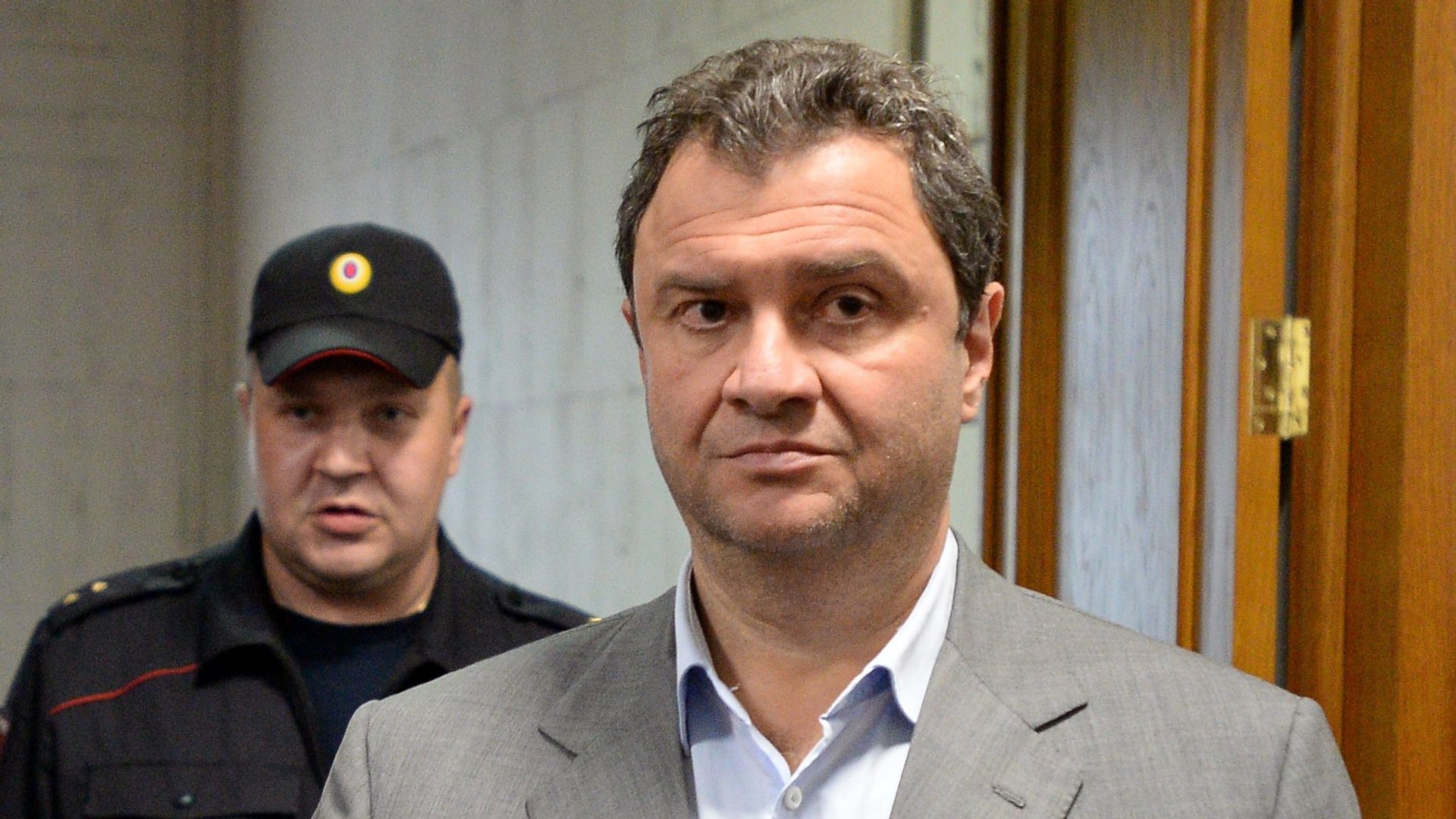 Экс-заместитель министра культуры РФ Григорий Пирумов, обвиняемый в хищении государственных средств, в Басманном суде Москвы. 18 мая 2018 Экс-заместитель министра культуры РФ Григорий Пирумов, обвиняемый в хищении государственных средств, в Басманном суде Москвы. 18 мая 2018 - РИА Новости, 1920, 19.03.2021
