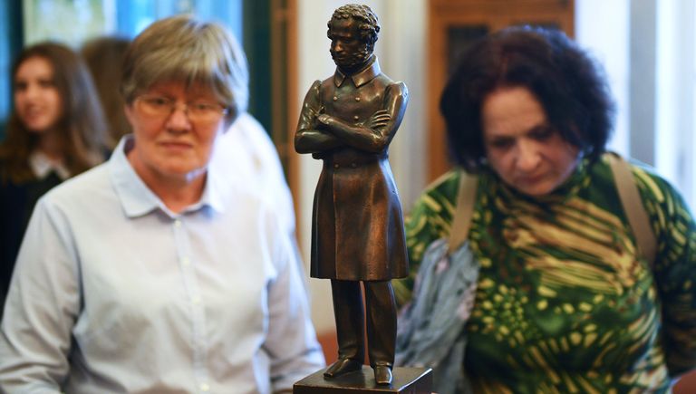 Посетители Музея Серебряного века во время акции Ночь музеев в Москве. 19 мая 2018 Посетители Музея Серебряного века во время акции Ночь музеев в Москве. 19 мая 2018