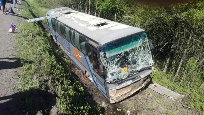 ДТП с экскурсионным автобусом в Псковской области. 22 мая 2018 ДТП с экскурсионным автобусом в Псковской области. 22 мая 2018