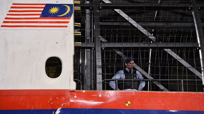Представление доклада об обстоятельствах крушения лайнера Boeing 777 Malaysia Airlines (рейс MH17) в Нидерландах. Архивное фото Представление доклада об обстоятельствах крушения лайнера Boeing 777 Malaysia Airlines (рейс MH17) в Нидерландах. Архивное фото