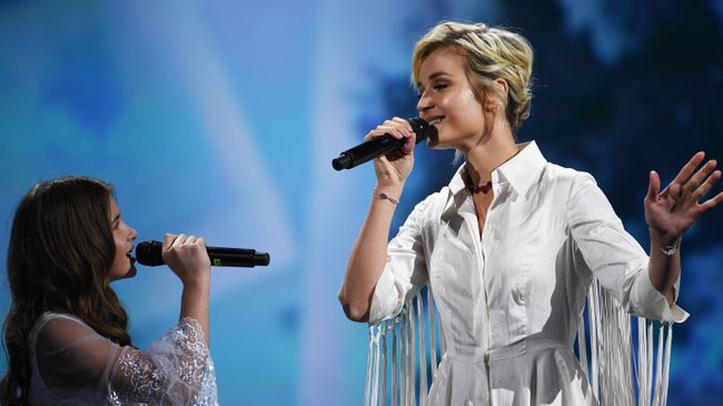 Певица Полина Гагарина Певица Полина Гагарина