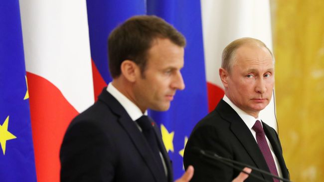 Президент РФ Владимир Путин на пресс-конференции по итогам встречи с президентом Франции Эммануэлем Макроном. 24 мая 2018
