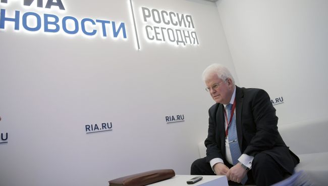 Постоянный представитель Российской Федерации при Европейском Союзе Владимир Чижов на стенде Международного информационного агентства Россия сегодня на Петербургском международном экономическом форуме 2018 Постоянный представитель Российской Федерации при Европейском Союзе Владимир Чижов на стенде Международного информационного агентства Россия сегодня на Петербургском международном экономическом форуме 2018