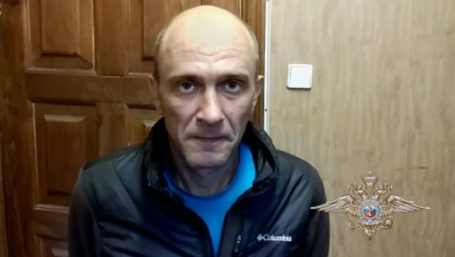 Допрос мужчины, повредившего каратину Ильи Репина Иван Грозный убивает своего сына в Третьяковской галерее Допрос мужчины, повредившего каратину Ильи Репина Иван Грозный убивает своего сына в Третьяковской галерее