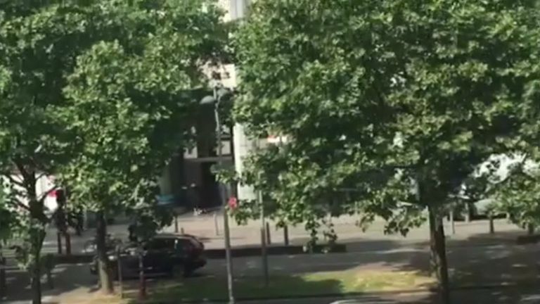 Полицейские нейтрализовали напавшего на людей стрелка в Бельгии