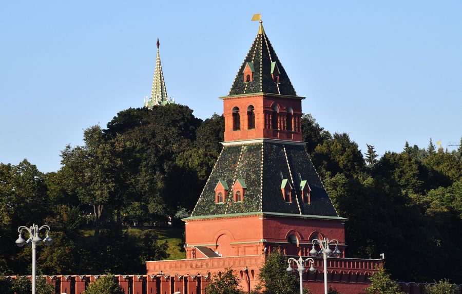 Тайницкая башня Московского Кремля Тайницкая башня Московского Кремля