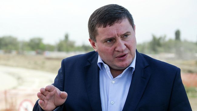 Губернатор Волгоградской области провел встречу с добровольцами Губернатор Волгоградской области провел встречу с добровольцами