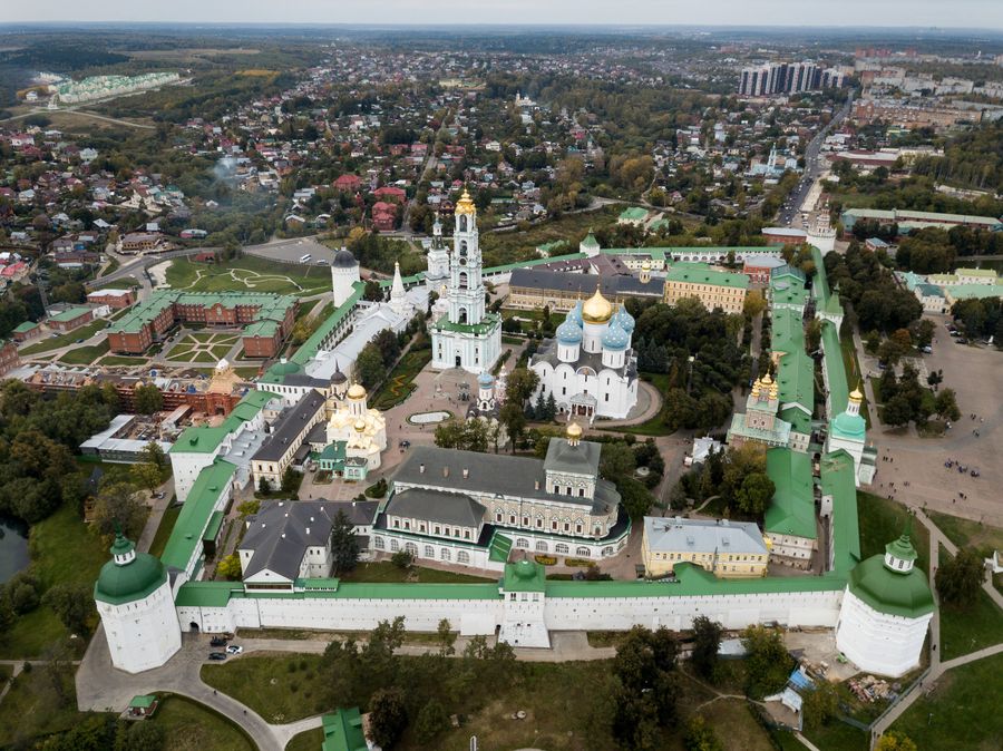 Троице-Сергиева лавра в городе Сергиев Посад Московской области Троице-Сергиева лавра в городе Сергиев Посад Московской области