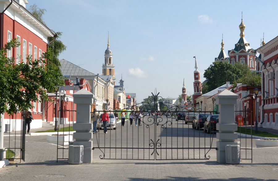 Пешеходная улица в городе Коломна Пешеходная улица в городе Коломна