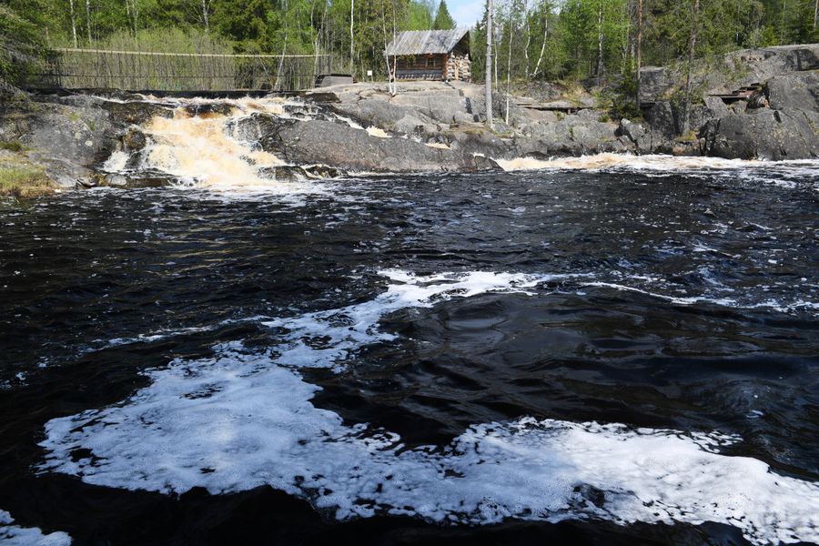На водопадах Ахвенкоски На водопадах Ахвенкоски