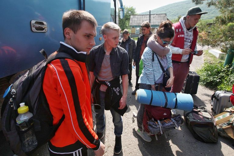 В Лазовском заповеднике начал работу экологический студотряд Тигр В Лазовском заповеднике начал работу экологический студотряд Тигр